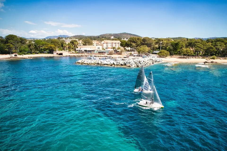 Urban Beach — photo 3