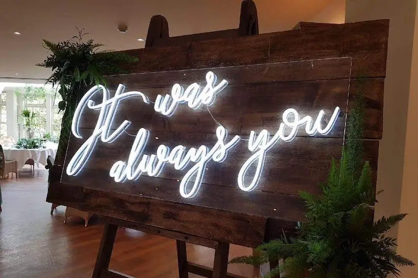 Le Néon Normand — photo 5