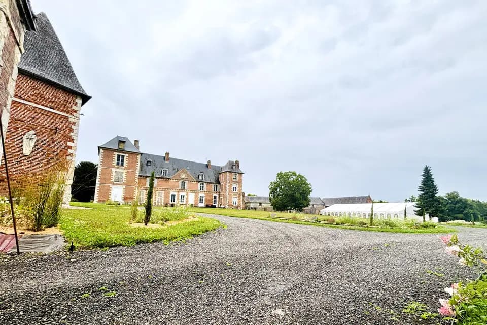 1612 Le Château — photo 3