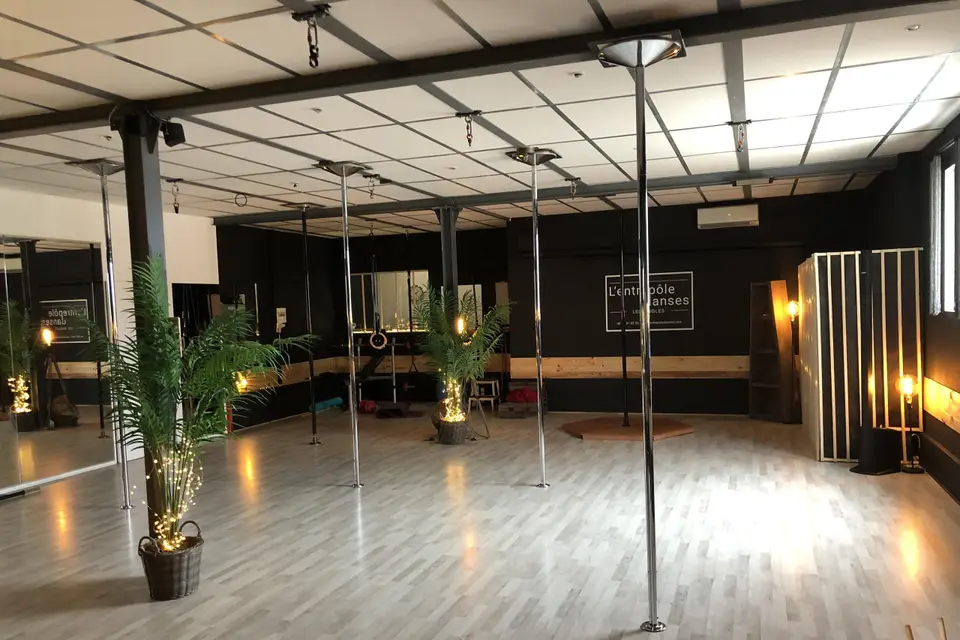 L'entrepôle Danse Les Angles