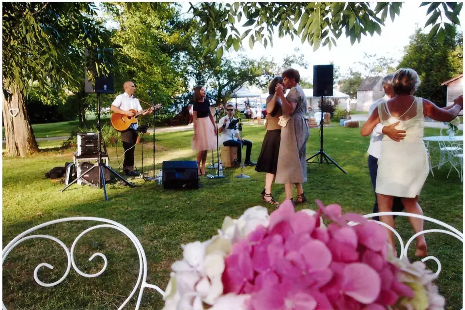 Escapade Trio — photo 2