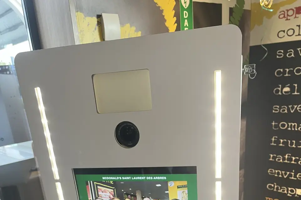 SM Booth — photo 6