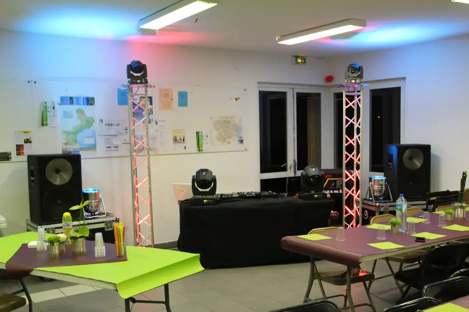 V2R Music — photo 4