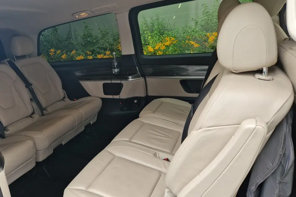 Limousine Prestige — photo 3