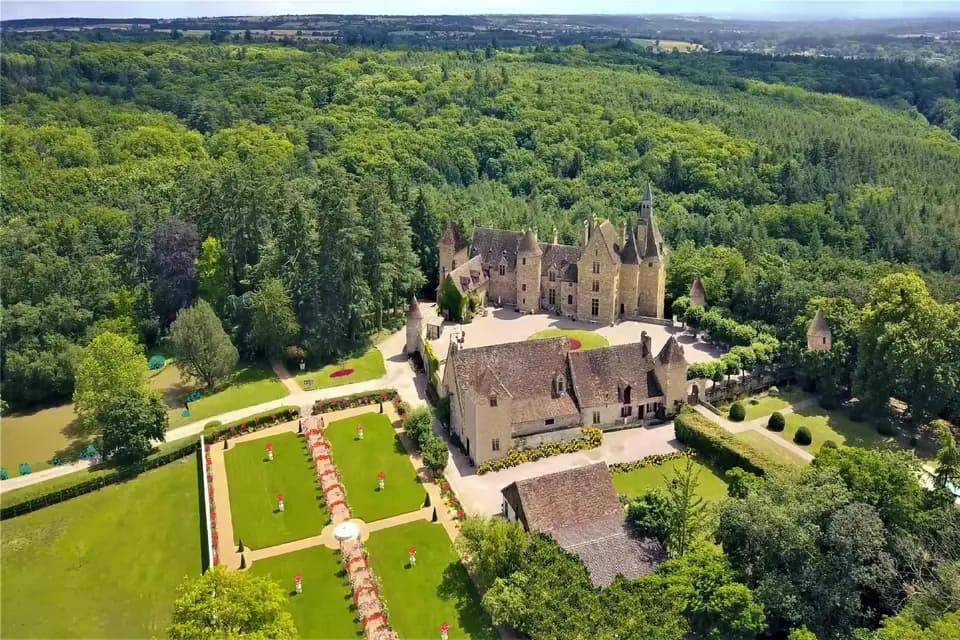 Château de Peufeilhoux — photo 2