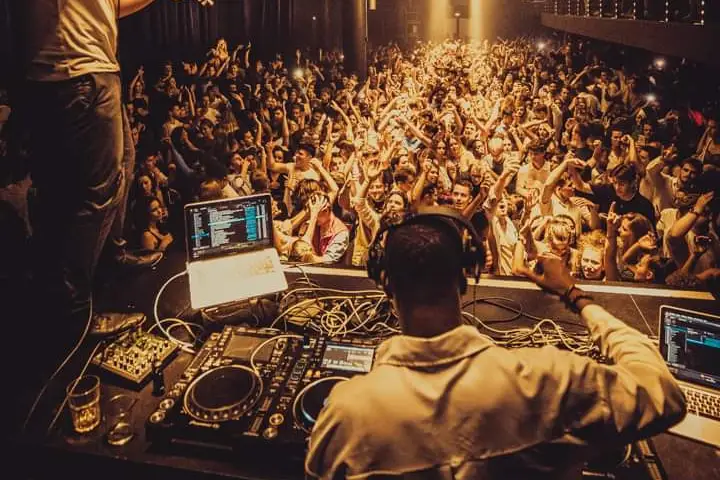 Orchestral Harmony — photo 4