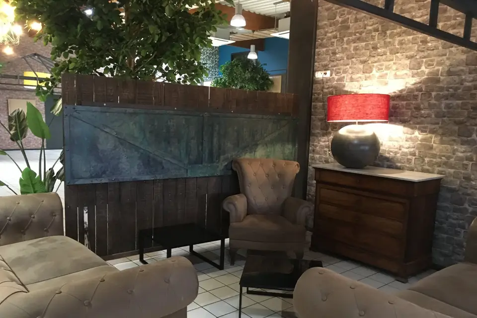 L'Avenue 83 — photo 4