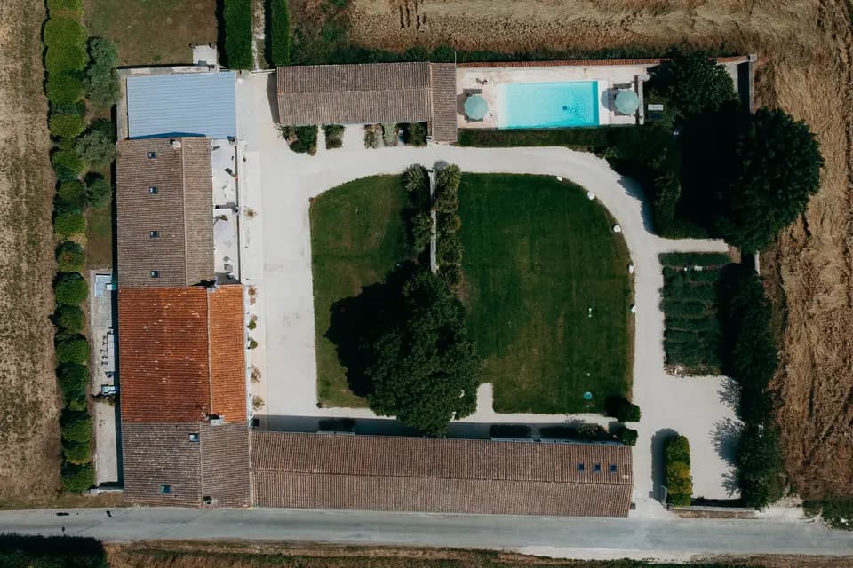 Prieuré de Chervettes — photo 2