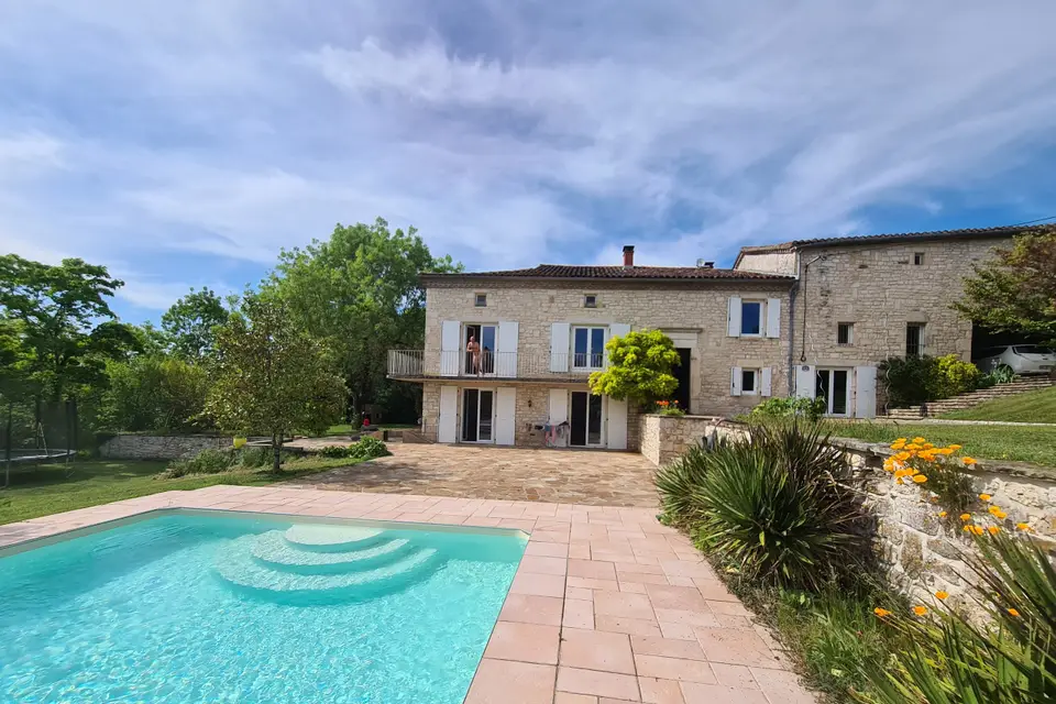 Les Deux Cabanes — photo 1