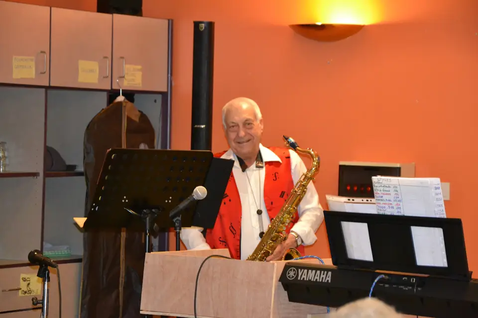 Iris Blues Music — photo 1