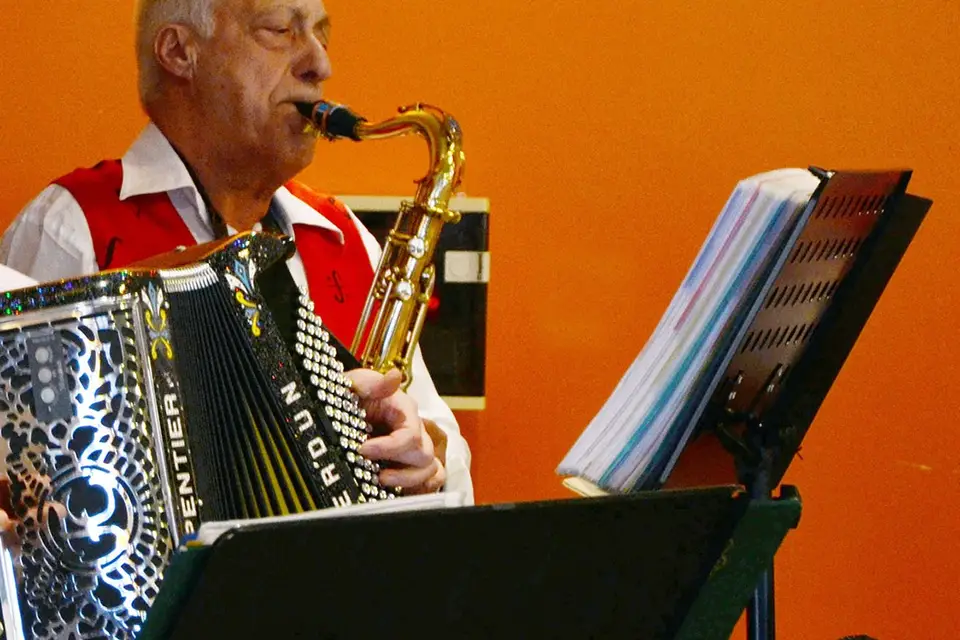 Iris Blues Music — photo 2