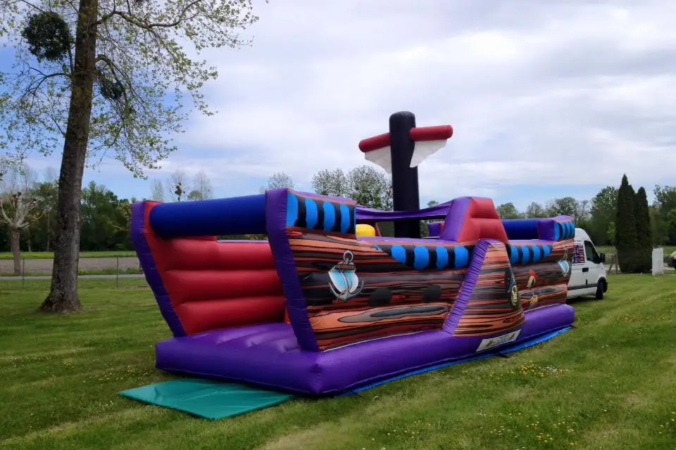 Petites Puces - Structures gonflables