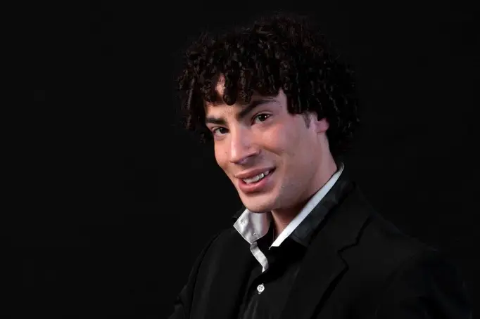 Yannis whY - Illusioniste — photo 3