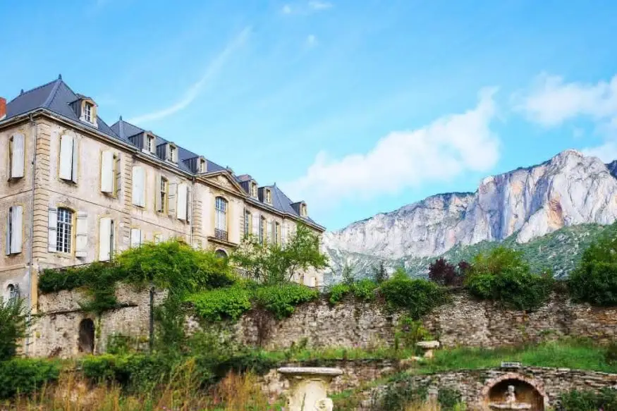 Château de Gudanes — photo 1