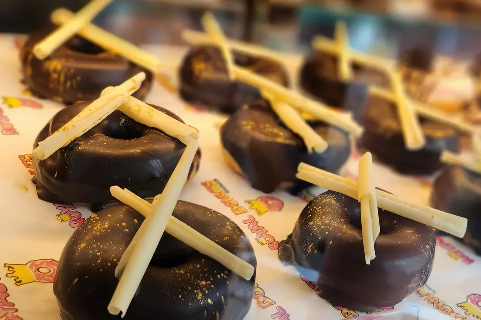 Royal Donuts