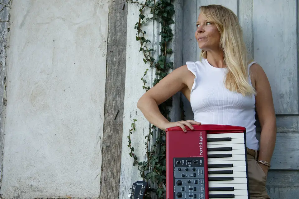 Just Jane — photo 6