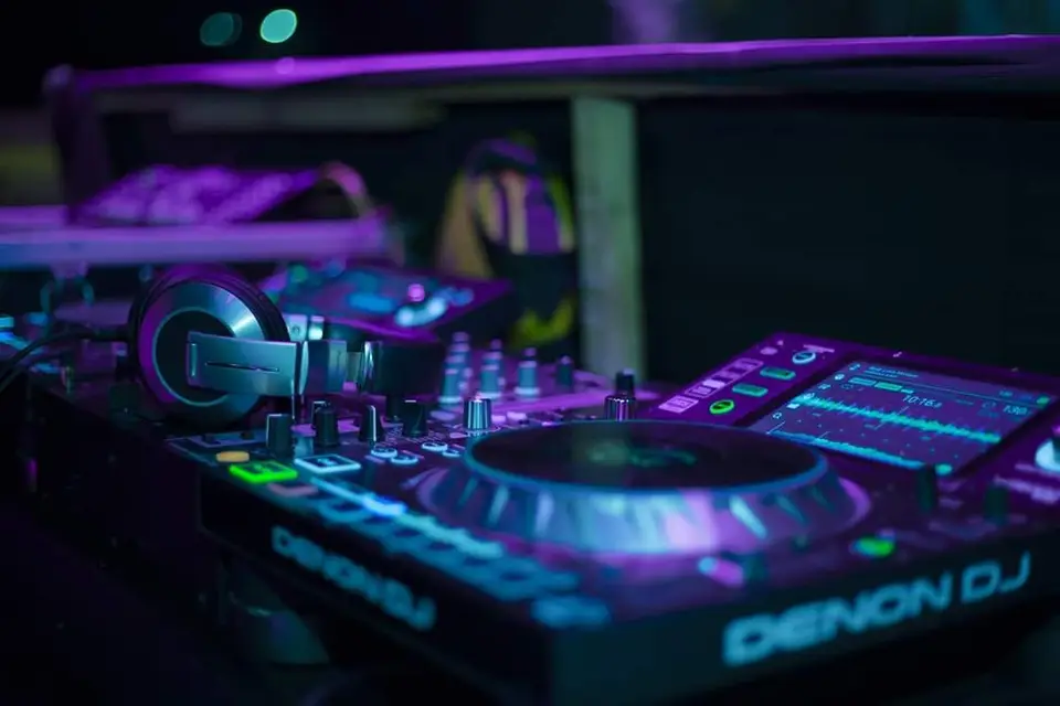 Future Events — photo 3