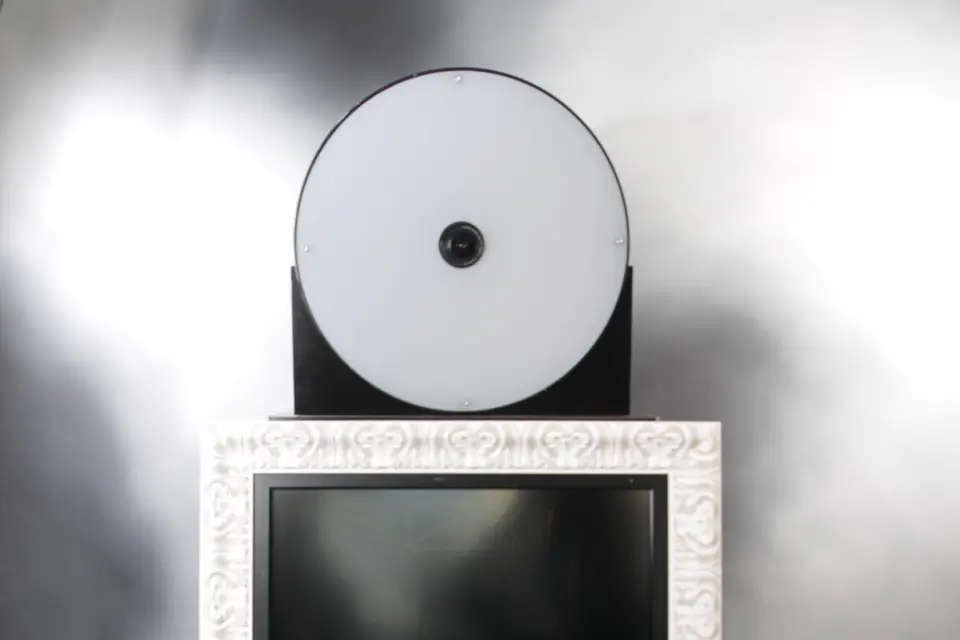 Le Robot Photo - Van Den Noortgaete — photo 1