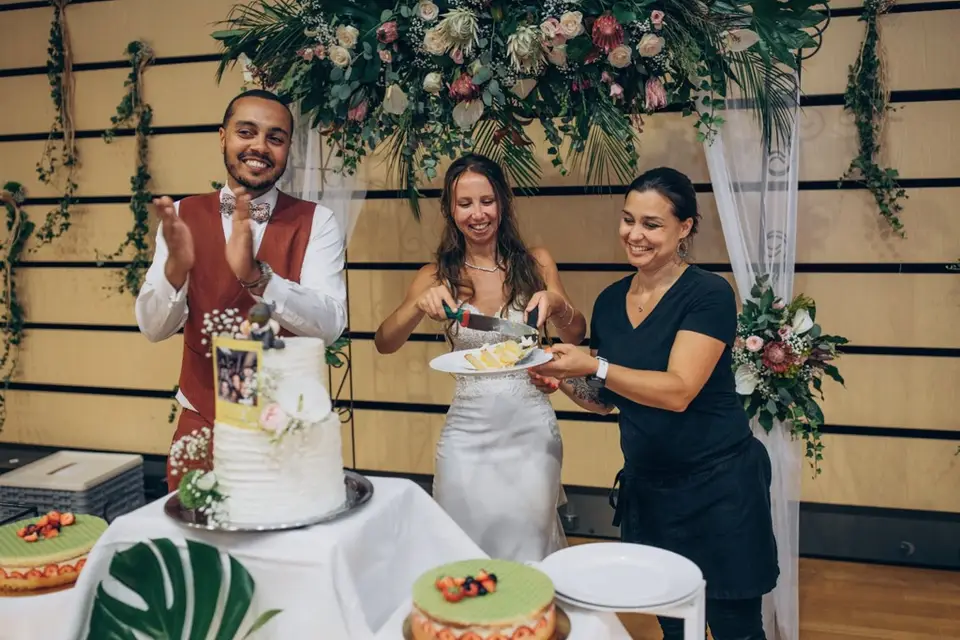 Pour vous servir — photo 1