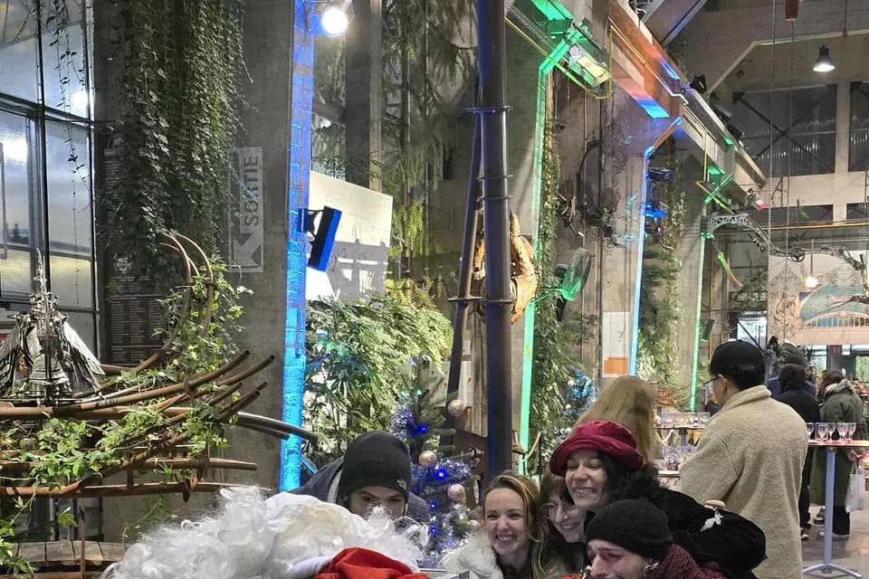 Screen & Shot — photo 2