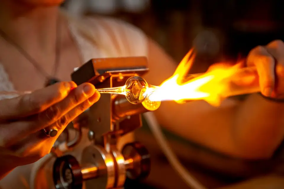 Sillycat Glassblower — photo 4