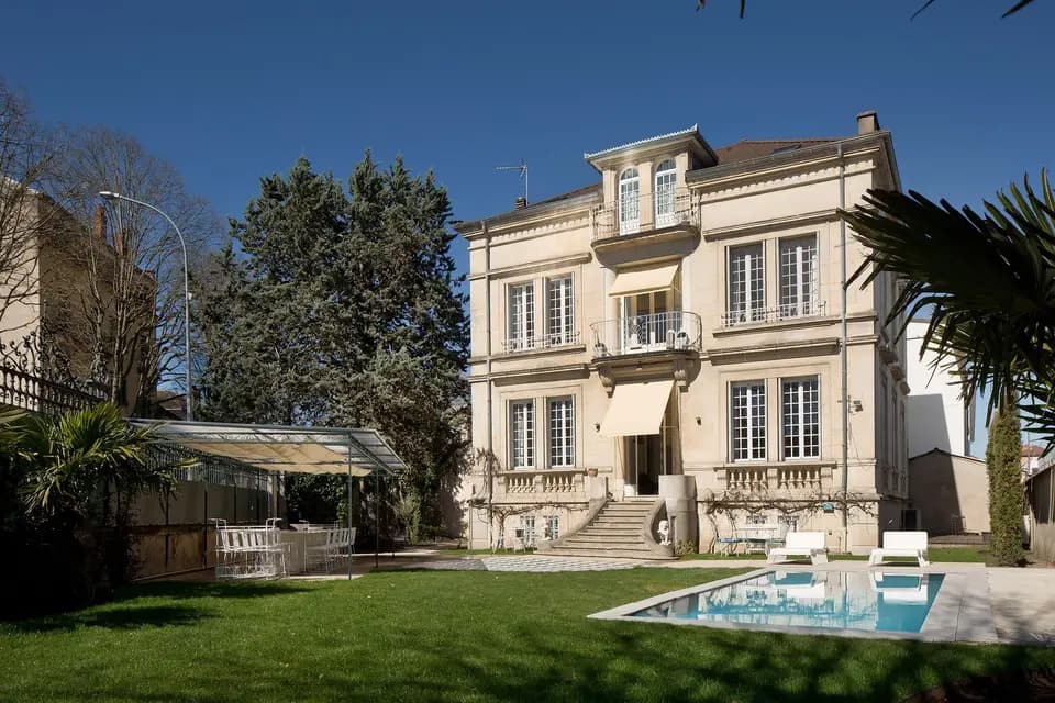 Villa Casablanca Vichy Paris