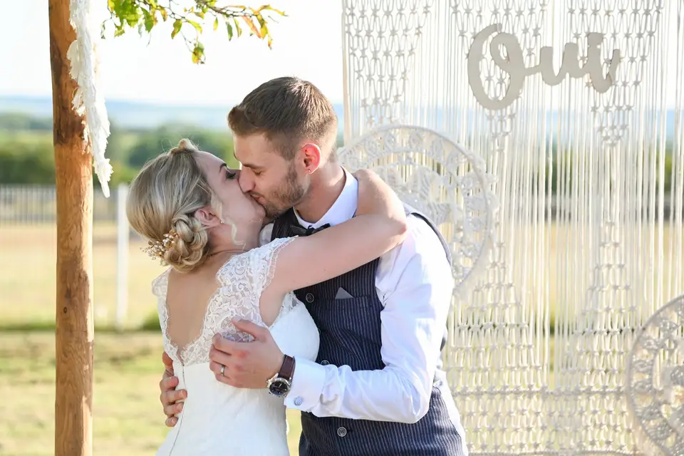 Mu' Photos — photo 3