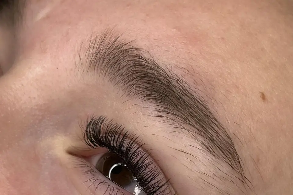 Beauté des cils ByCarla — photo 1