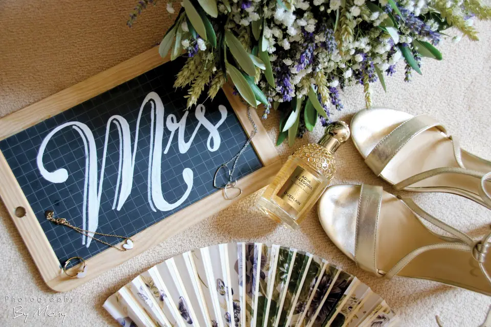 Photography by Mony — photo 1