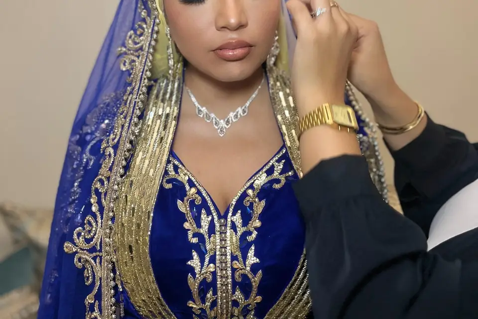 Maeva Devis — photo 8