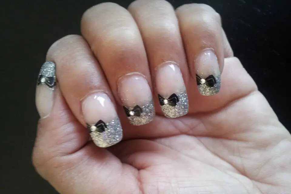 Aux Ongles Précieux — photo 3