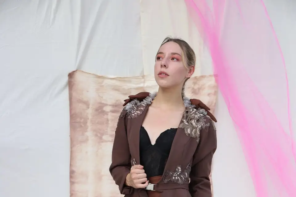 Brillante d'un soir — photo 1