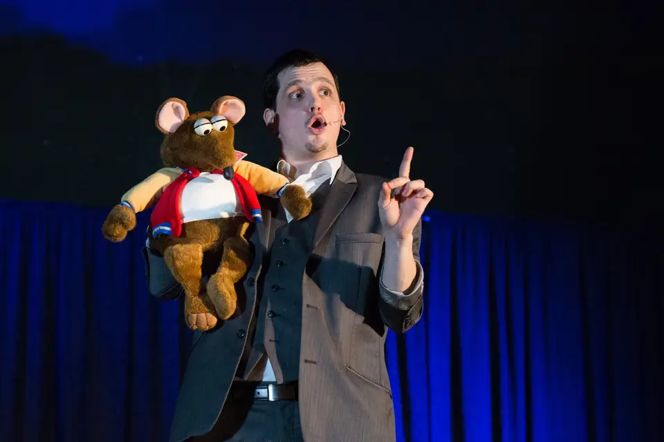 Ludovic Julliot - Magicien — photo 3