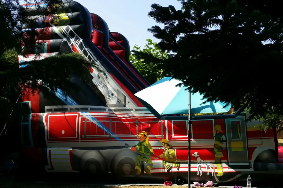 Feel Night Animation — photo 8