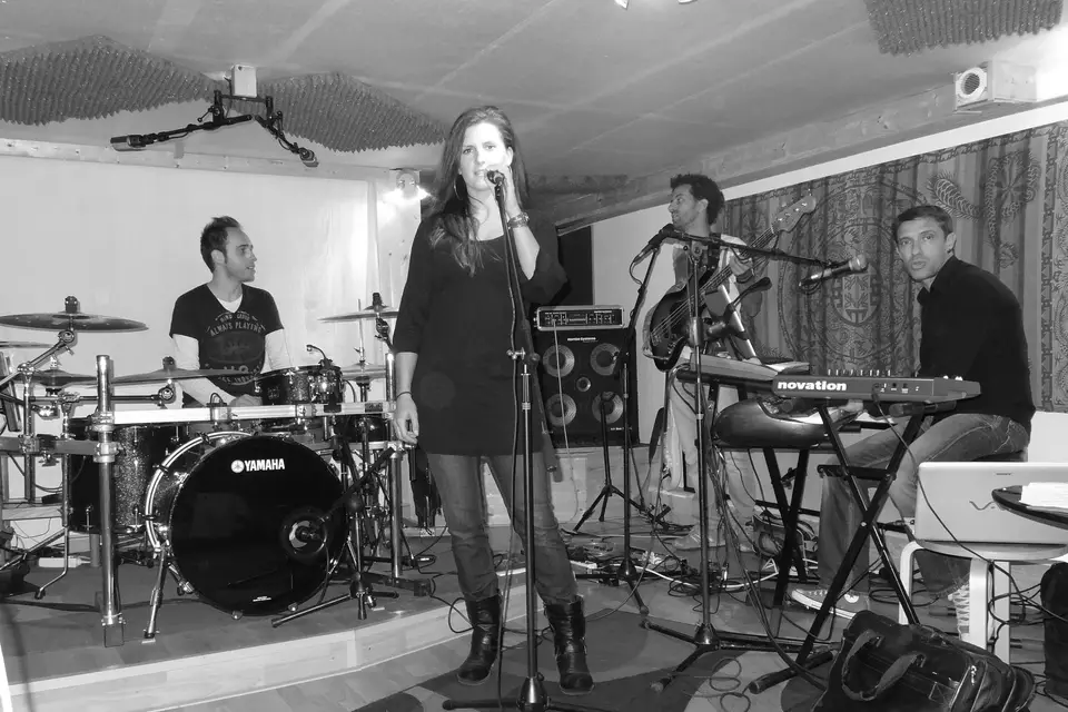 Funky Motion — photo 1