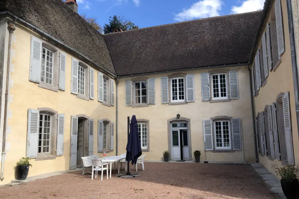 Castel Family — photo 1