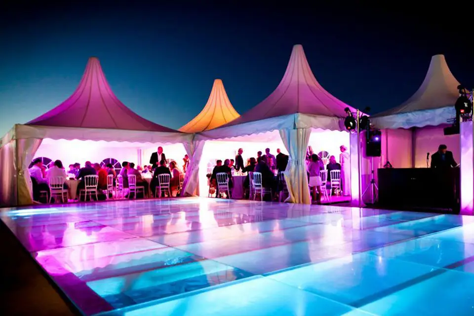 RM Location — photo 1