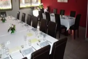 Hôtel Restaurant Le Cygne — photo 2