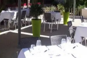 Hôtel Restaurant Le Cygne — photo 7