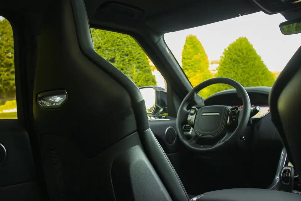 Infinity car — photo 3