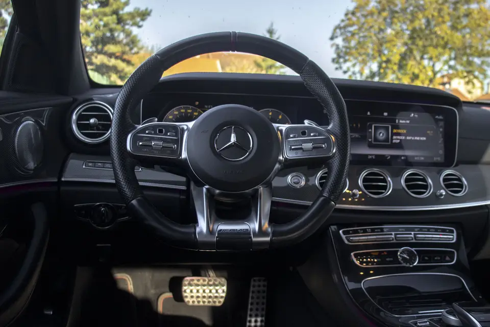 Infinity car — photo 8