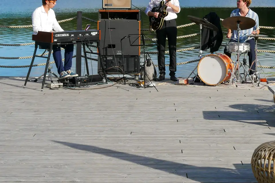 Tropical Jazz Club — photo 2