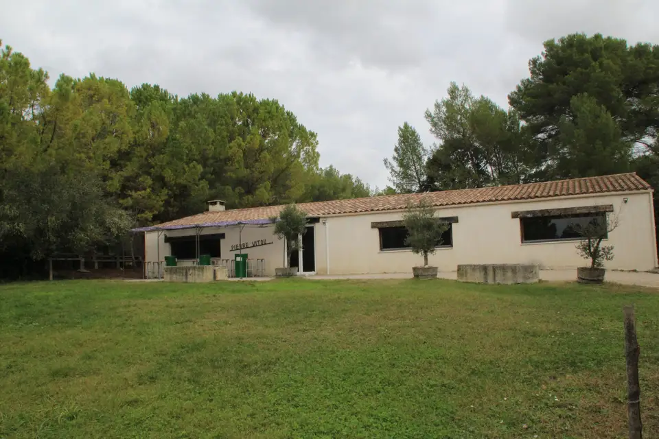 Manade Vitou — photo 1