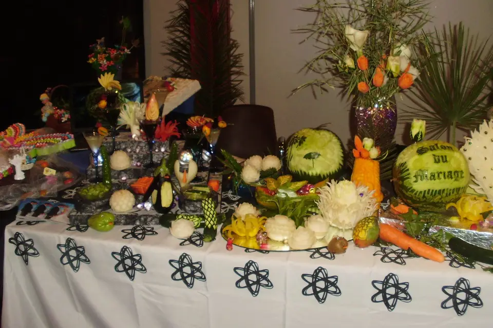 Sculpture sur Fruits et Légumes — photo 2