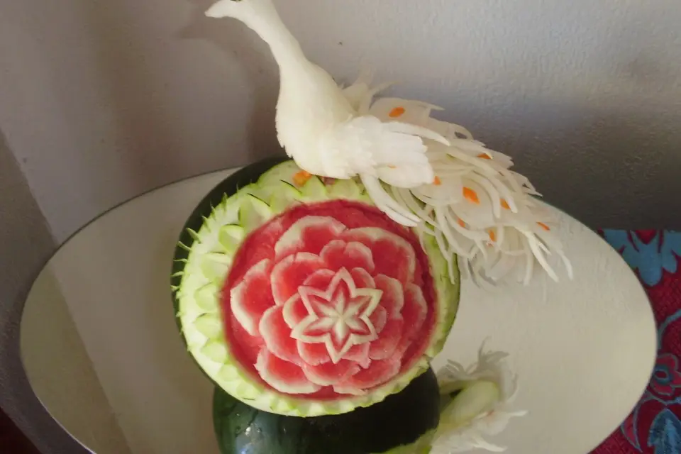 Sculpture sur Fruits et Légumes — photo 6