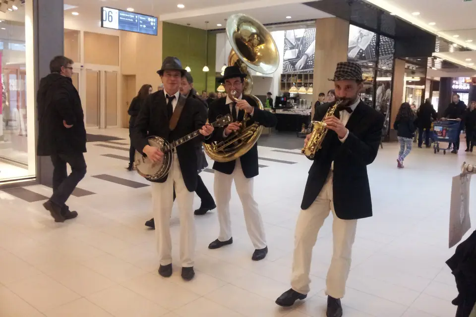 Artists Collective — photo 4