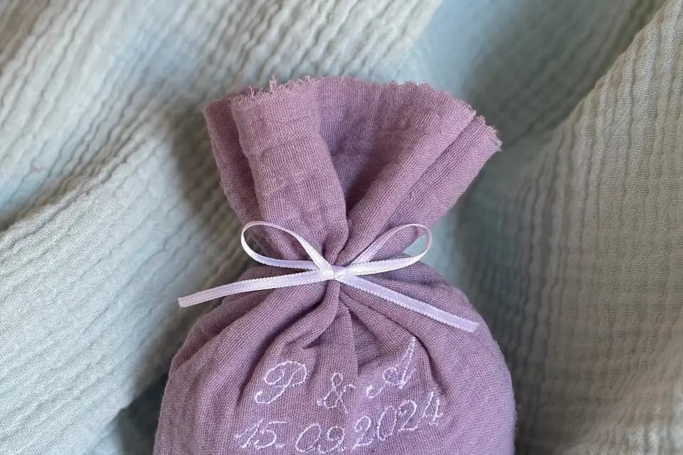 Léa Broderie Provençale