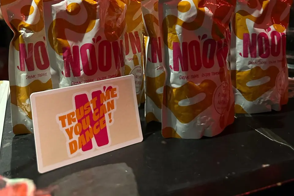 We Are Noon — photo 3