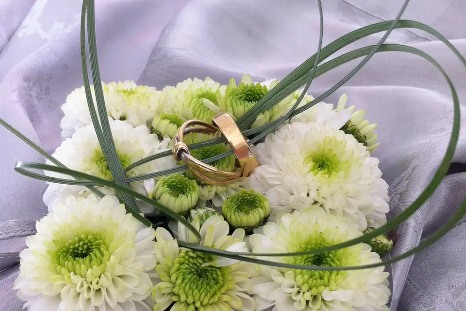 Alice Flowers — photo 1