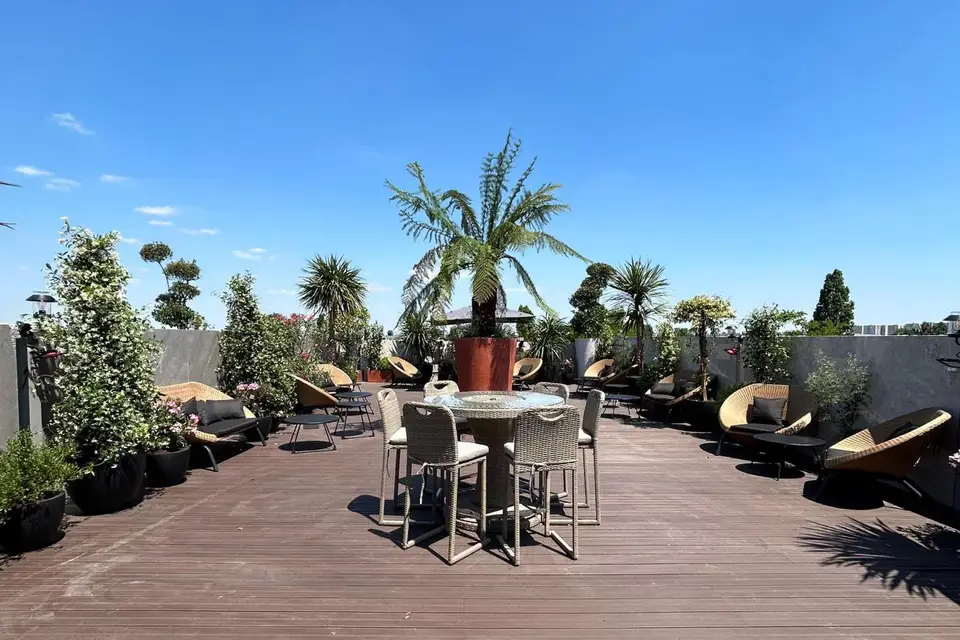 The Place — photo 2